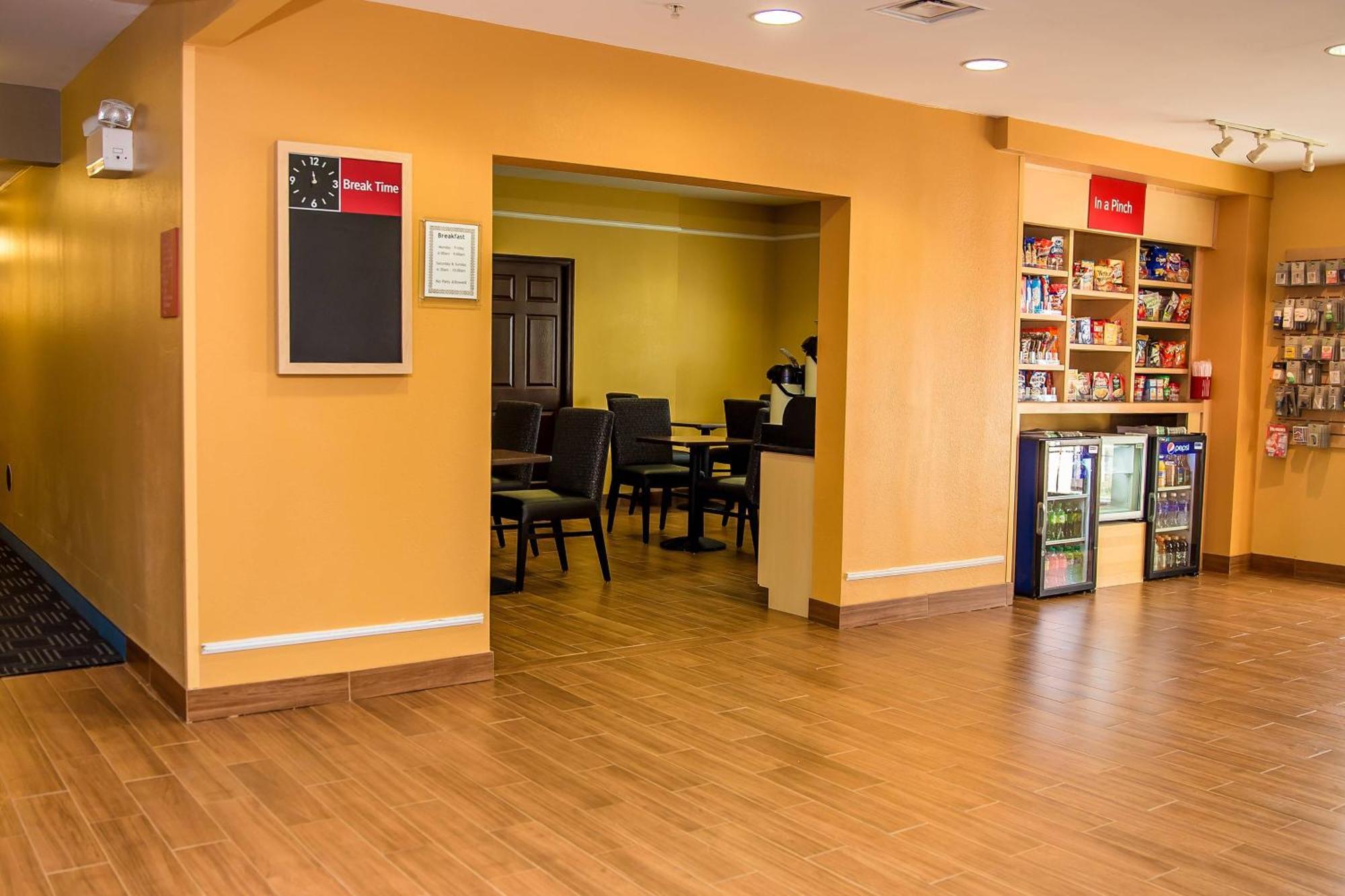 Towneplace Suites Fredericksburg Bagian luar foto